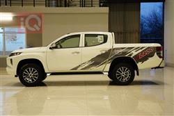 میتسوبیشی L200
